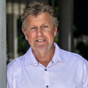 Division 4 by-election goes to Martin