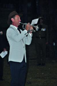 Families gather to commemorate Anzac Day