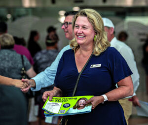 Teresa Harding returned as Mayor