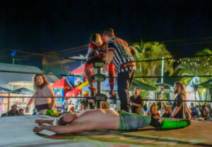 Body slams and blood back at Walloon